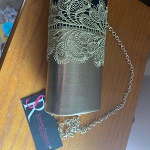 NWT  - Sondra Robert’s Handbag & Clutch